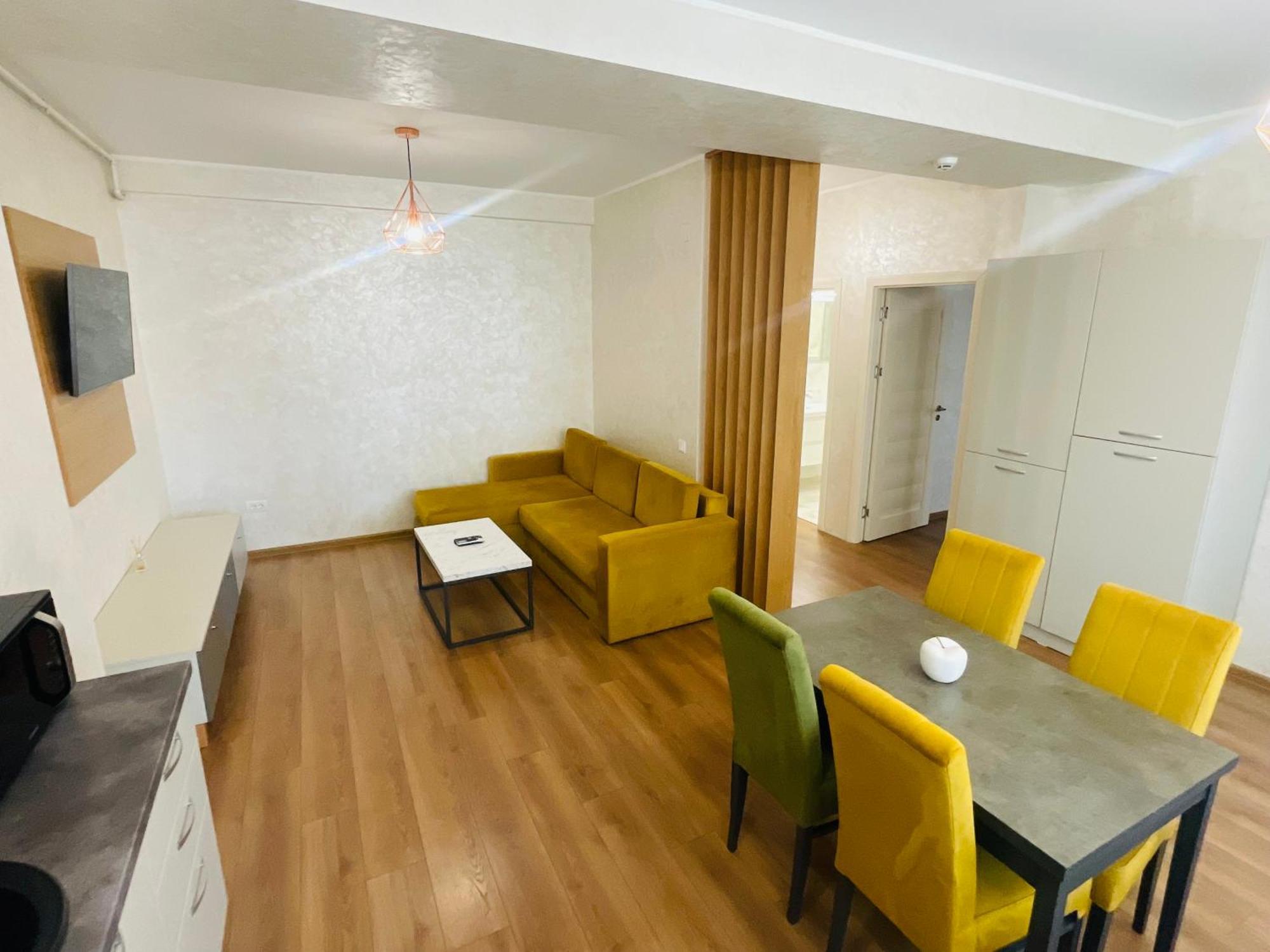 Myamar Apartment Mamaia Exterior photo